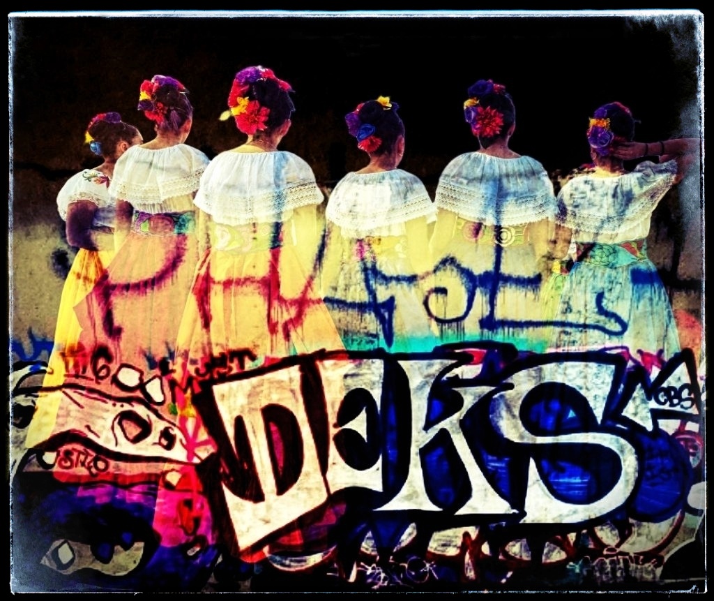 Folklorico girls by LENORE HAMEL
